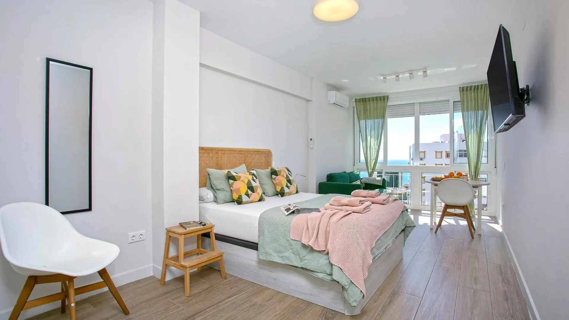 Apartment Sunstay Cruz Loft Torremolinos Spain