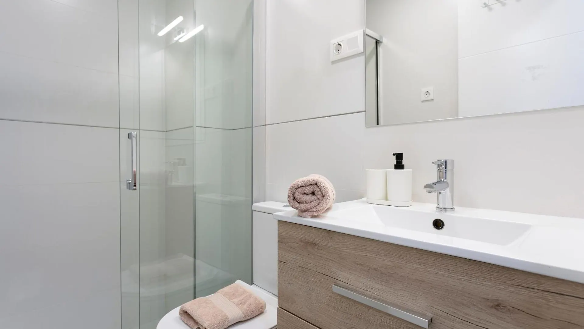 Apartment Sunstay Cruz Loft Torremolinos